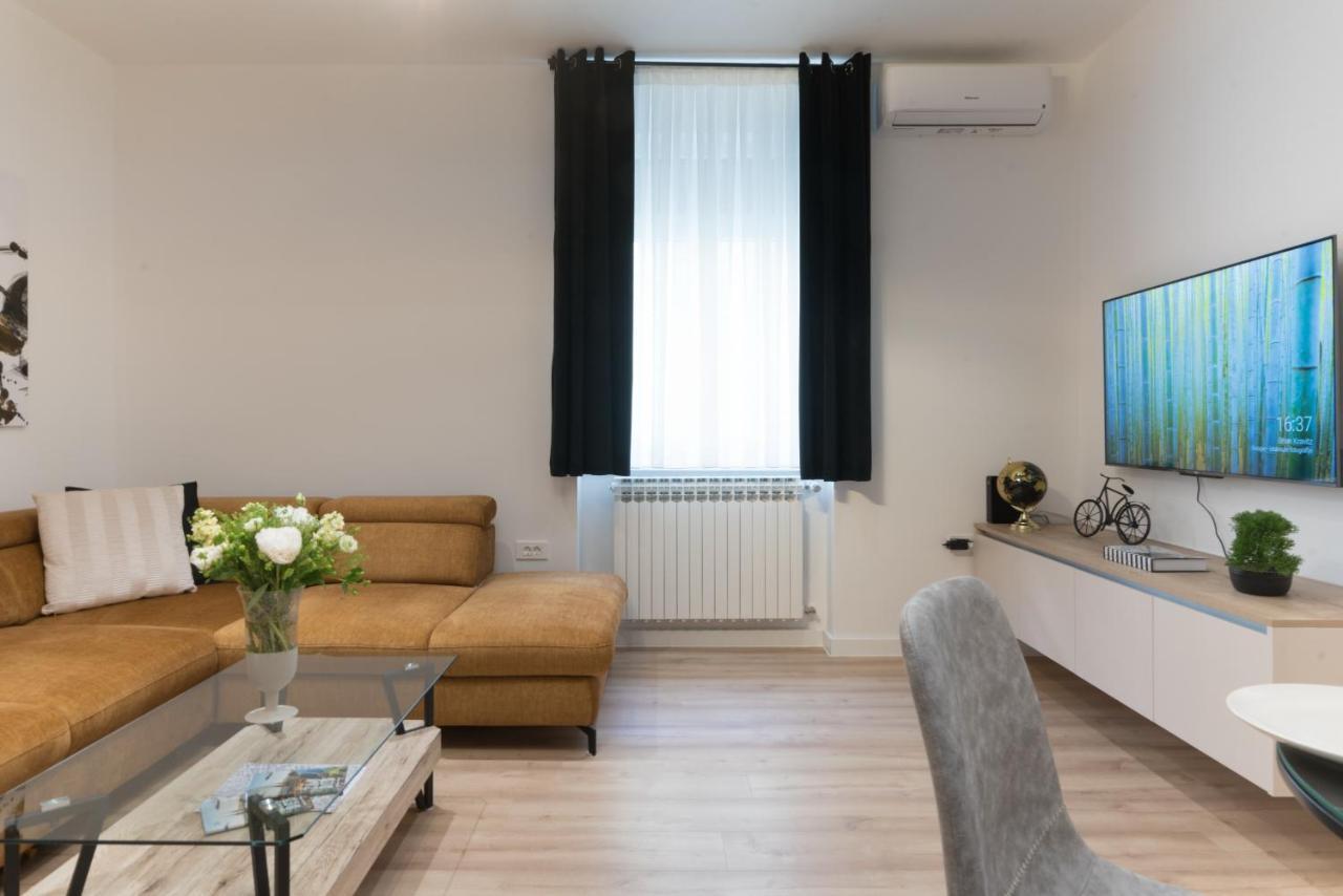Apartment Palazzo, Zagreb Town Centre Екстер'єр фото